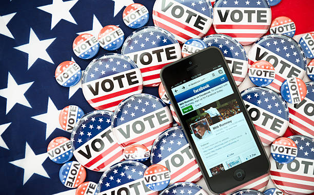 米国選挙 2012 ミットロムニーの iphone 5 )画面 - mitt romney immagine foto e immagini stock