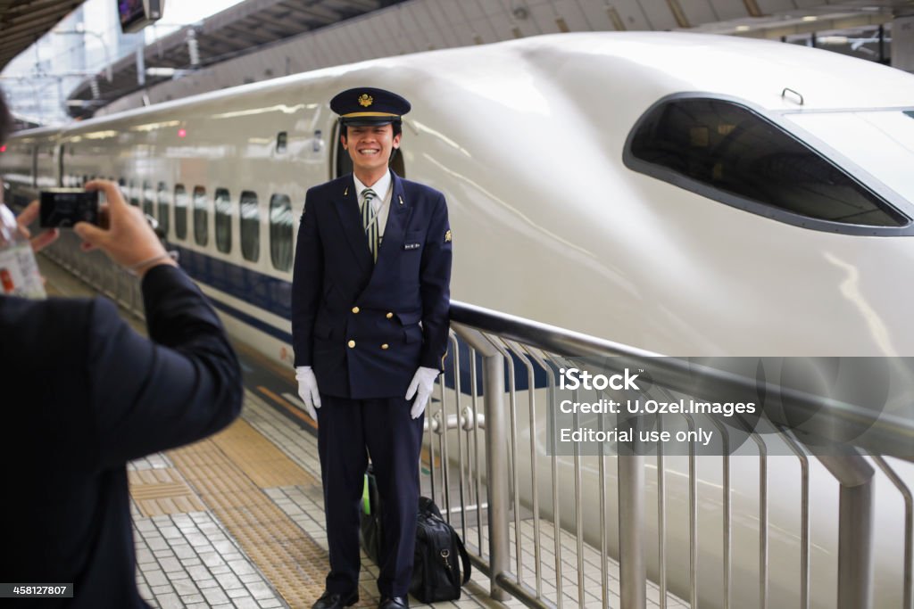 Shinkansen, tren bala en Kyoto - Foto de stock de Maquinista libre de derechos