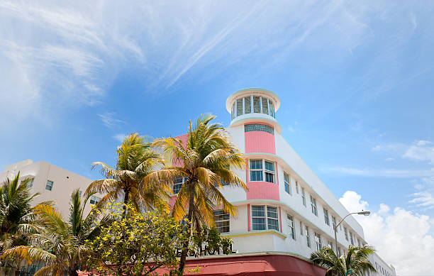 Art Deco hotel building on South Beach in Miami Florida "Miami, United States - May 1, 2009: Waldorf Towers Hotel on Ocean Drive in Miami Florida. This hotel is built in 1937 by Albert Anis, a world renowned architect, and is located in the Art Deco Historic district on South Beach, the worlds largest collection of Art Deco architecture" 1 hotel south beach stock pictures, royalty-free photos & images
