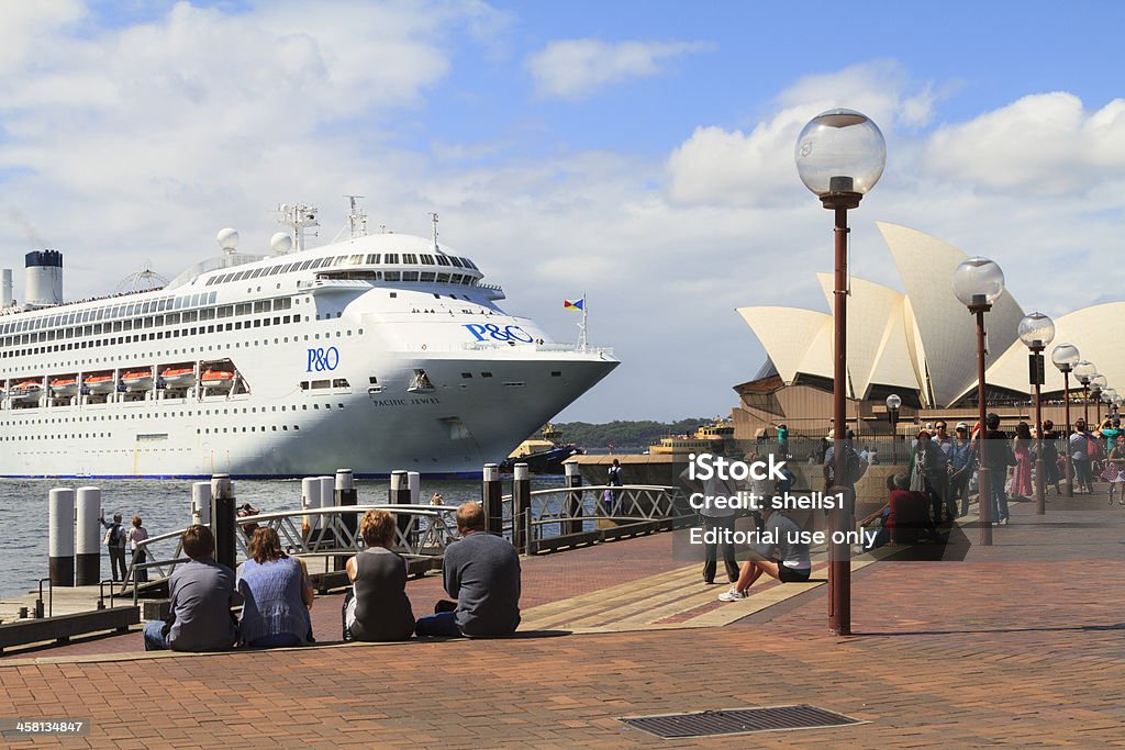 Navio de cruzeiro, em Sydney - Foto de stock de Austrália royalty-free