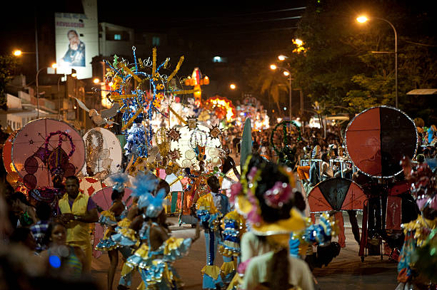 santiago de cuba au carnival 2012 - santiago de cuba photos et images de collection