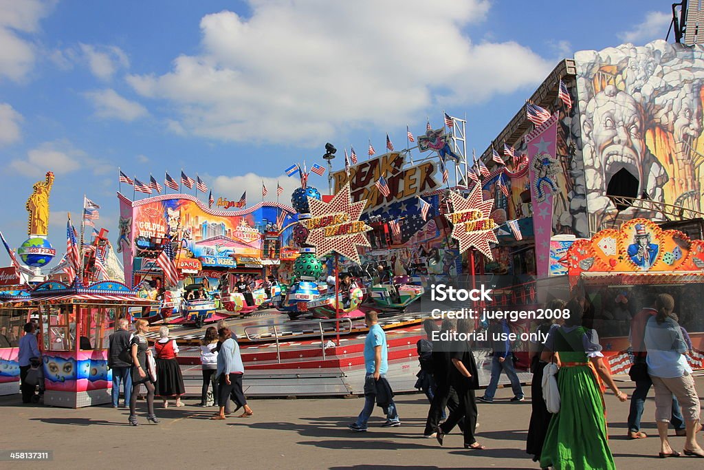 Oktoberfest - Foto de stock de Atracción de feria libre de derechos