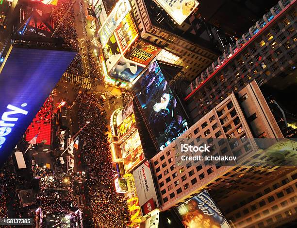 Foto de Véspera De Anonovo De 2012 Em Times Square Nova York e mais fotos de stock de Noite de Réveillon