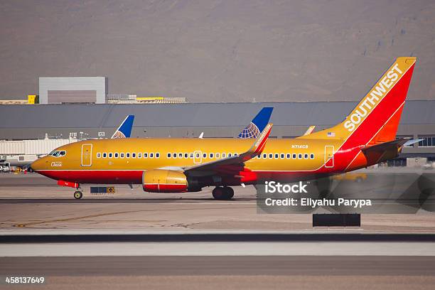 Боинг 737800 Флорида От Southwest Airlines — стоковые фотографии и другие картинки Бизнес - Бизнес, Ветер, Воздушный транспорт