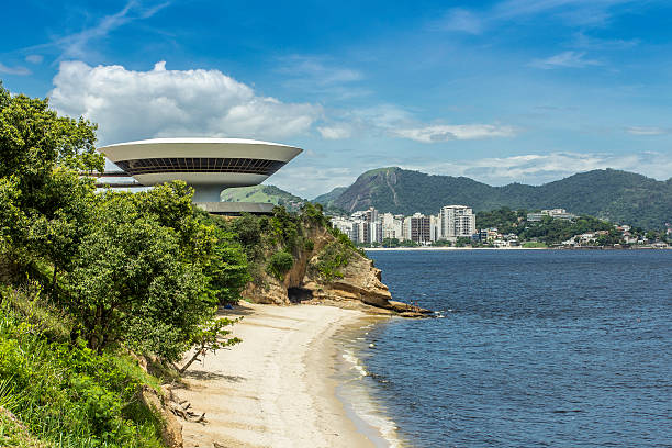 museu de arte contemporânea de niterói - niteroi imagens e fotografias de stock