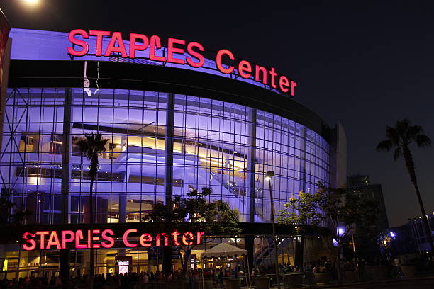 staples center - centre de spectacles photos et images de collection