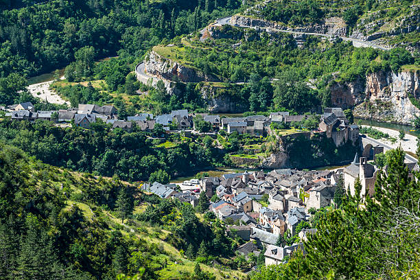 istock Sainte-Enimie, Gorges du Tarn 458150341