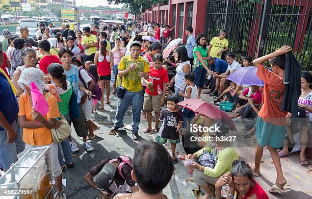 Photo libre de droit de Des Manifestants Contre Le Péché Taxes Note banque d'images et plus d'images libres de droit de Chambre des représentants - Chambre des représentants, Devant, Greater Manila Area