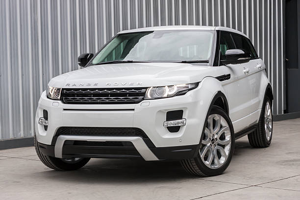 range rover evoque 2012 Front view ChiangMai,Thailand - August 6, 2012: A photo of a parked White 2012 range rover evoque 2012 on display outside of a car dealership in Thailand,Range rover evoque  best sales of the Thailand. evoque stock pictures, royalty-free photos & images