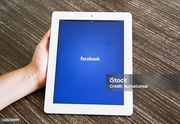 Facebook Opening On Apple Ipad Stock Photo - Download Image Now - Accessibility, Big Tech, Brand Name