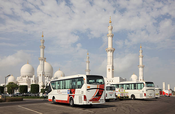 버스용 그랜드 모스크 움알카이와인 - minaret international landmark national landmark sheikh zayed mosque 뉴스 사진 이미지