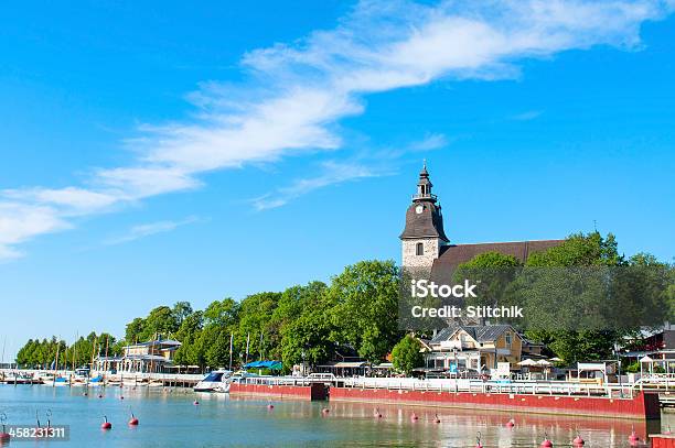 Photo libre de droit de Naantali La Finlande banque d'images et plus d'images libres de droit de Baie - Eau - Baie - Eau, Bleu, Café - Établissement de restauration