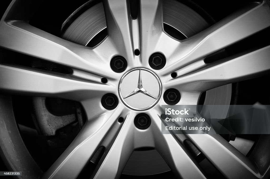 Mercedes Roda - Royalty-free Mercedes-Benz - Nome de Marca Foto de stock