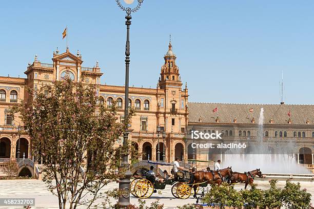 Palácio Espanhol Em Sevilha Espanha - Fotografias de stock e mais imagens de Andaluzia - Andaluzia, Ao Ar Livre, Arquitetura