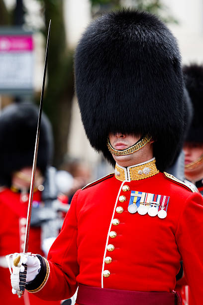 siga-me - london england honor guard british culture nobility - fotografias e filmes do acervo