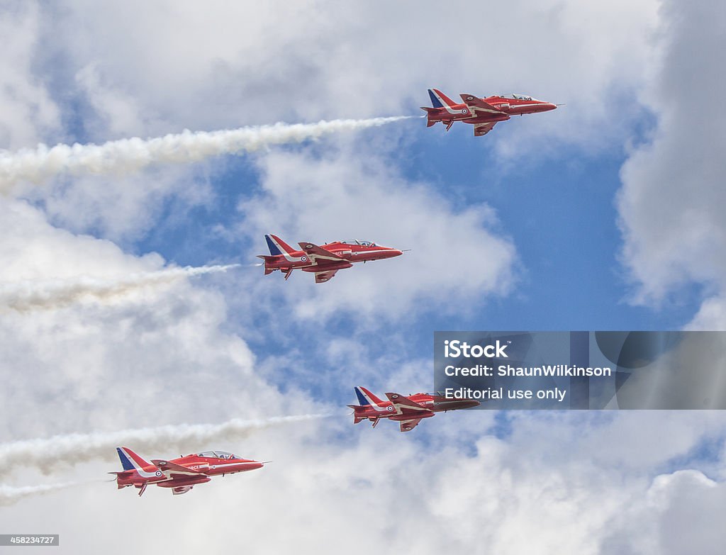 Red Arrows - Foto stock royalty-free di Red Arrows