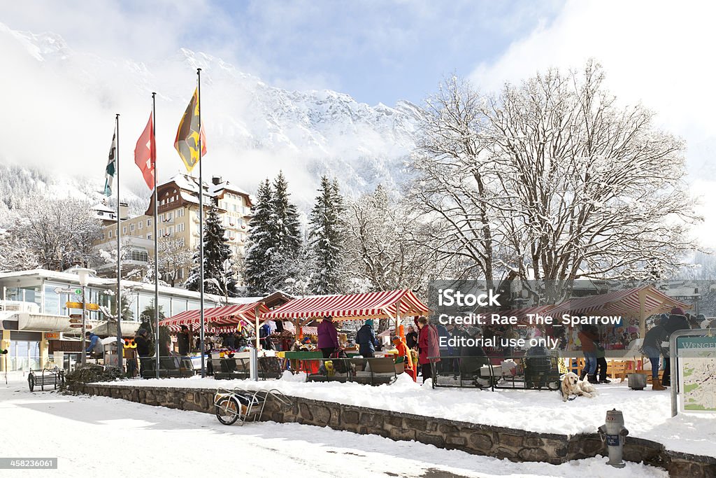 Invierno mercado en Wengen, Suiza - Foto de stock de Suiza libre de derechos