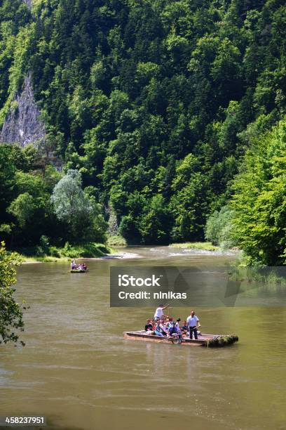 Foto de Rafting No Rio Dunajec e mais fotos de stock de Rafting - Rafting, Rio, Atividade Recreativa