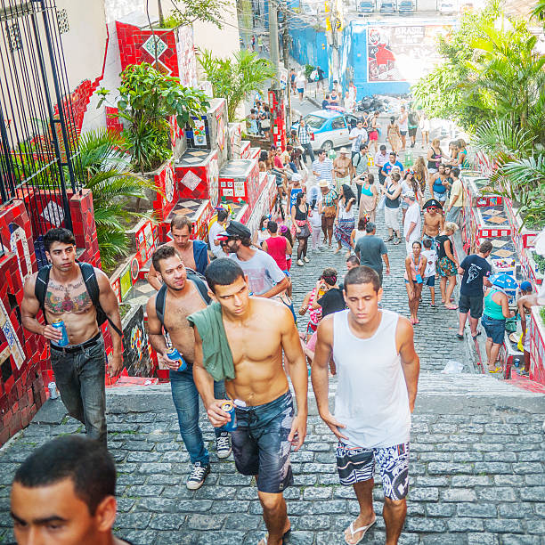 lapa treppen. - cobblestone rio de janeiro brazil parade stock-fotos und bilder