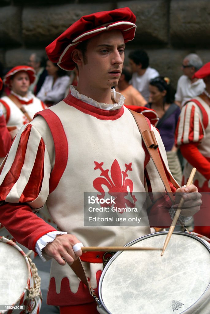 Calcio storico fiorentino - Foto stock royalty-free di Abbigliamento