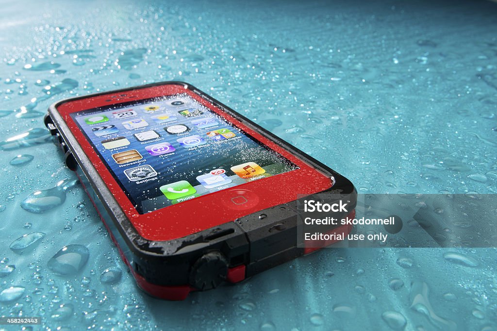 Apple Iphone 5 In Lifeproof Stock Photo - Download Image Now - Phone Cover, Waterproof, Smart Phone -