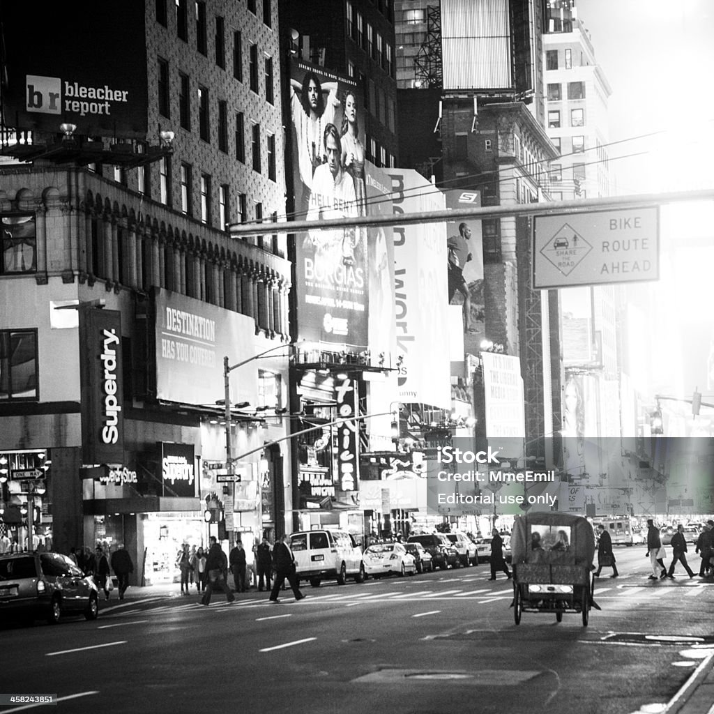 Times Square à noite - Royalty-free 7th Avenue Foto de stock