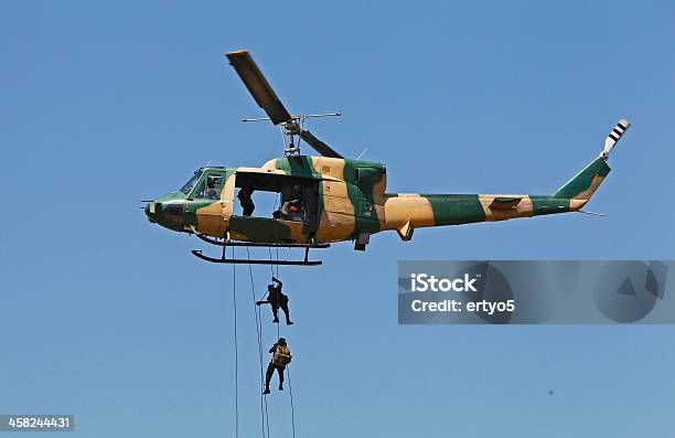 Sri Lankan Forze Armate Speciali - Fotografie stock e altre immagini di Bell Helicopter - Bell Helicopter, Guerra civile, Sri Lanka