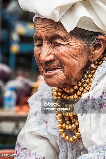 Foto de Equador Otavalo Mulher Indiana e mais fotos de stock de Adulto - Adulto, América Latina, América do Sul