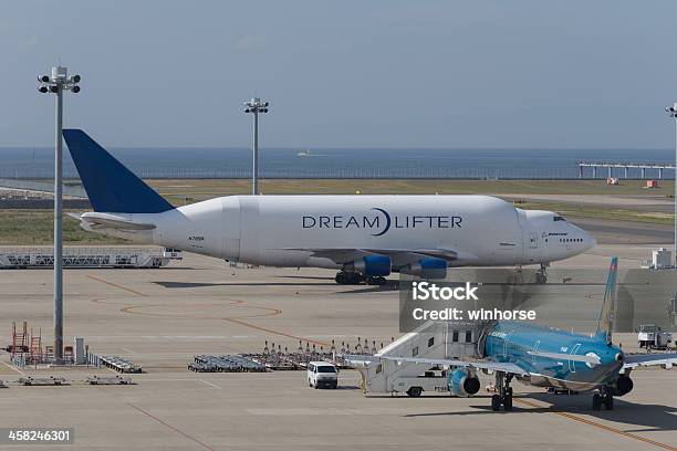 Boeing 747 Dreamlifter Dużych Ładunków Freighter W Japonii - zdjęcia stockowe i więcej obrazów Bez ludzi