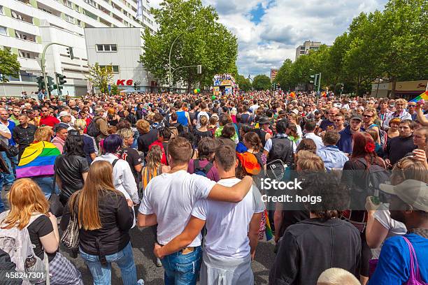 Cristopher Street St Desfile Del Día En El Centro De Berlín Foto de stock y más banco de imágenes de Aire libre