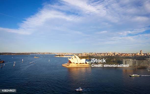 Photo libre de droit de Le Port De Sydney banque d'images et plus d'images libres de droit de Australie - Australie, Bateau de voyageurs, Bateau à voile