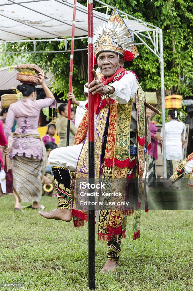 Tänzer Zeremonie im Tempel in Bali, Indonesien - Lizenzfrei Aktivitäten und Sport Stock-Foto