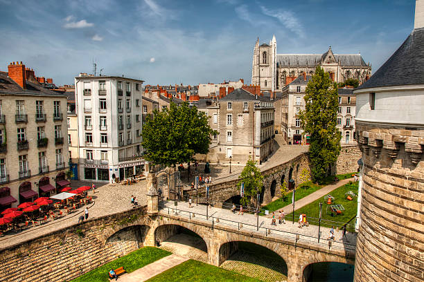 nantes-das schloss der bretagne duke's - large dome stock-fotos und bilder