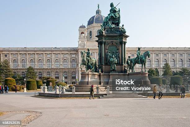 Foto de Maria Theresiendenkmalmaria Theresia Monument Viena e mais fotos de stock de Antigo