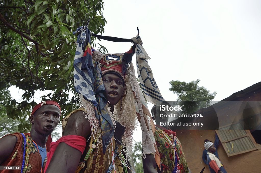 African mężczyzn - Zbiór zdjęć royalty-free (Kobiety)