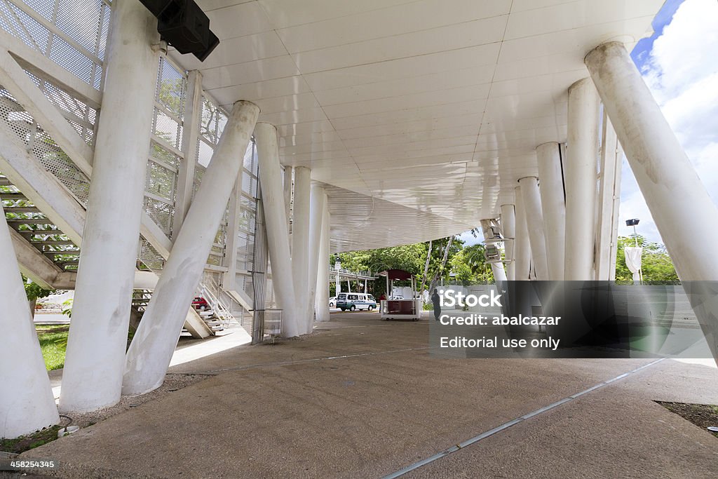 Musée surélevée à Villahermosa - Photo de Architecture libre de droits