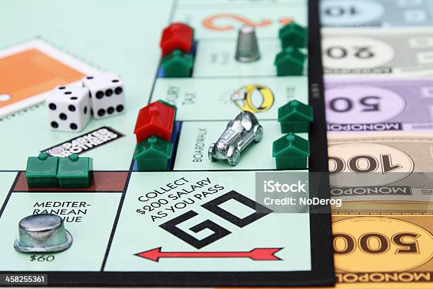 Monopoli Go Square - Fotografie stock e altre immagini di Monopoli - Monopoli, Giochi, Attività ricreativa