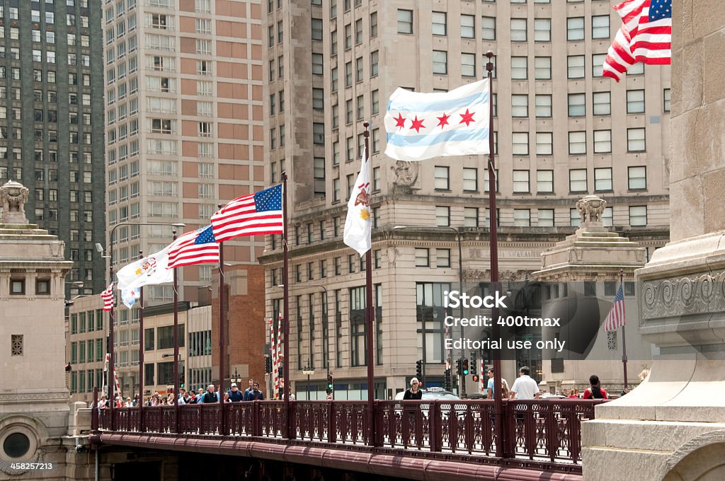 Michigan-Avenue-Brücke - Lizenzfrei Amerikanische Flagge Stock-Foto