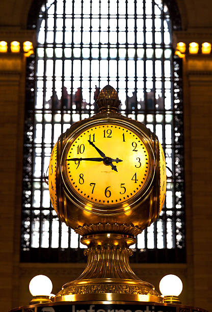 A Grand Central Station-relógio, cidade de Nova York - foto de acervo