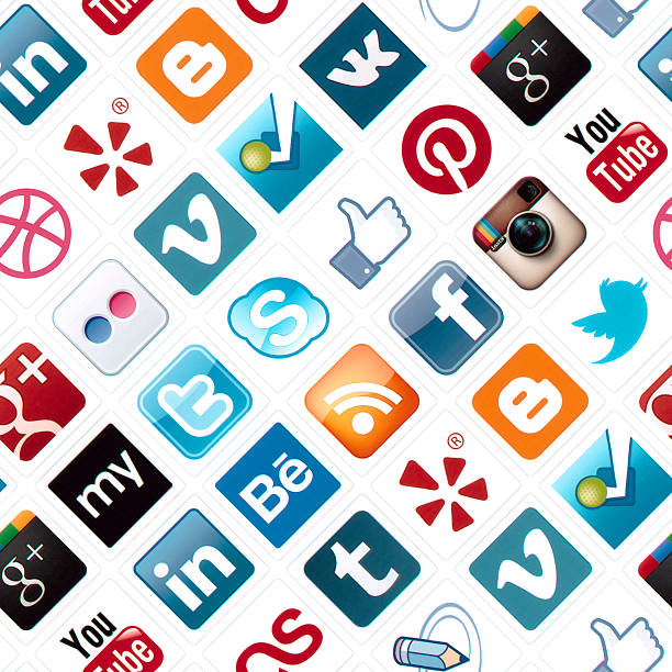 médias sociaux icônes motif sans couture. - behance photos et images de collection