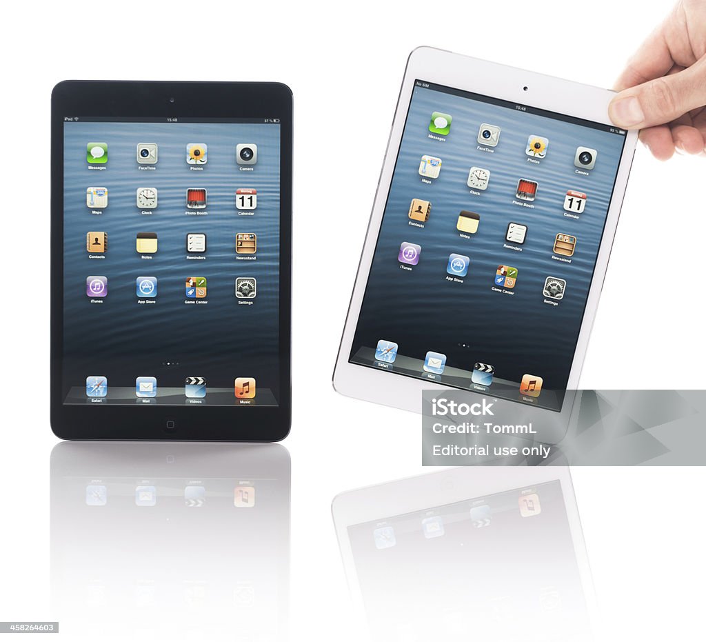 Dois iPad mini em preto e branco - Royalty-free Branco Foto de stock