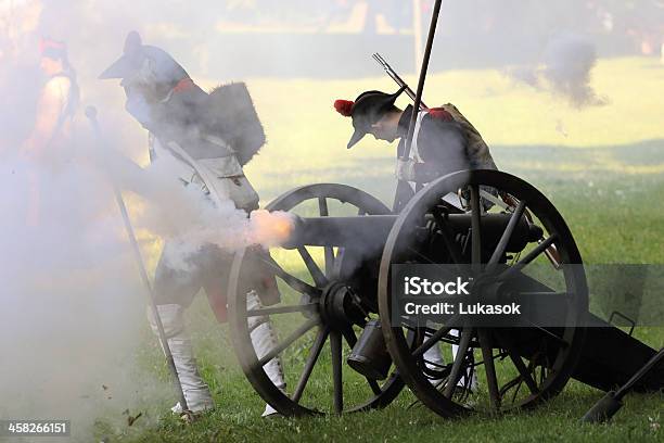 Napoleonic Soldati E Cannon - Fotografie stock e altre immagini di Napoleone - Napoleone, Aggressione, Arma da fuoco