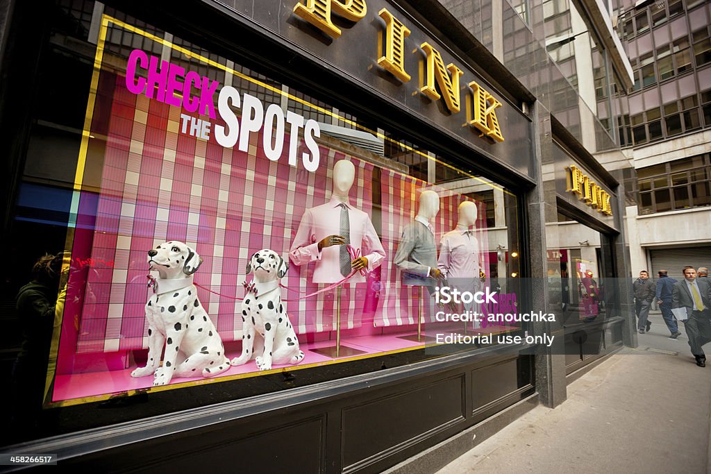 Pink Store in London, GB - Lizenzfrei Auslage Stock-Foto