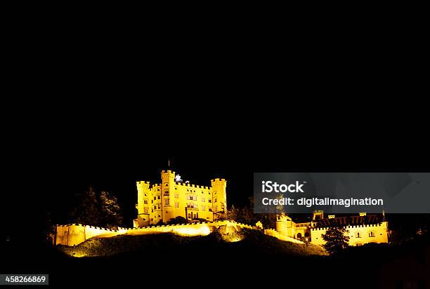 Photo libre de droit de Château De Hohenschwangau banque d'images et plus d'images libres de droit de Allemagne - Allemagne, Allgäu, Alpes européennes