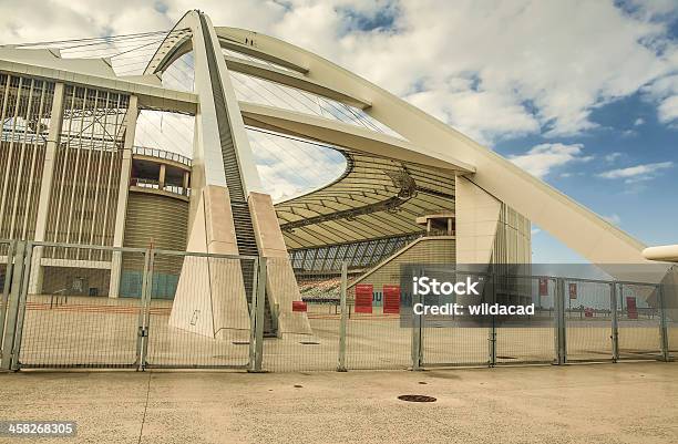 Estádio Moses Mabhida - Fotografias de stock e mais imagens de Arco - Caraterística arquitetural - Arco - Caraterística arquitetural, Arquitetura, Durban