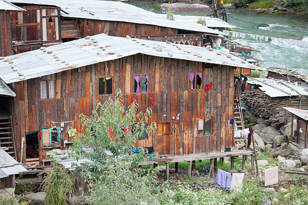 Tradizionale accordo sulle sponde di un fiume nei pressi di Thimphu - foto stock