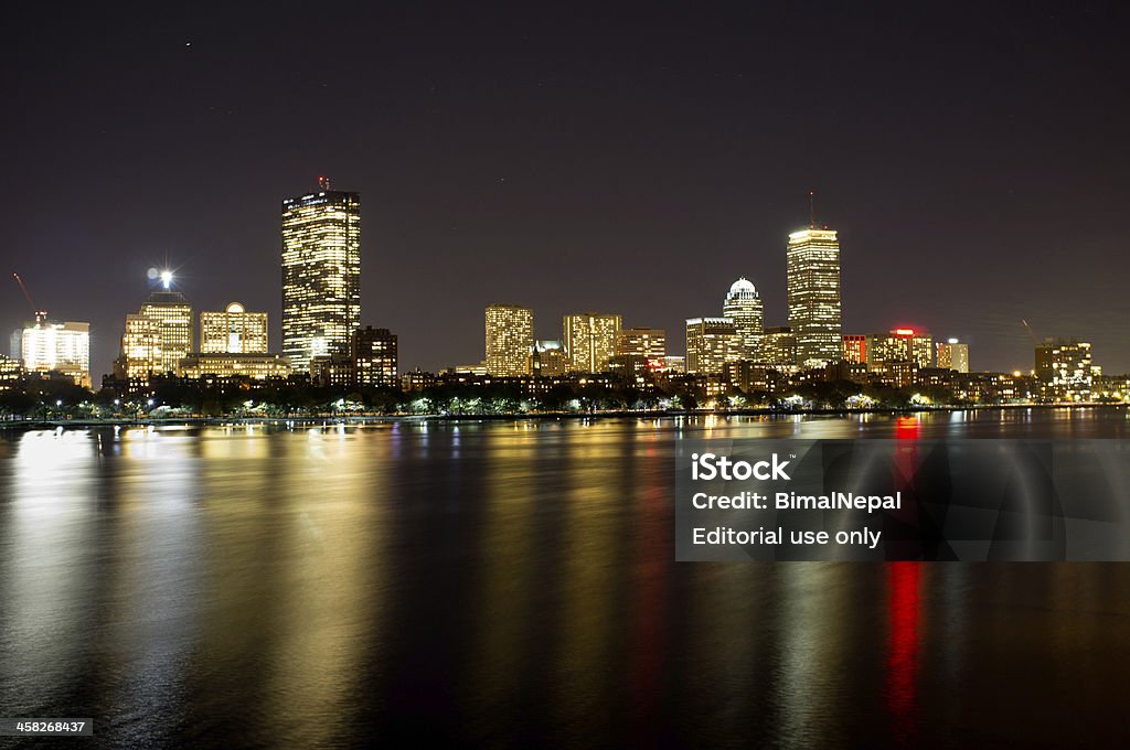 ボストンの夜の街並み - チャールズ川のロイヤリティフリーストックフォト