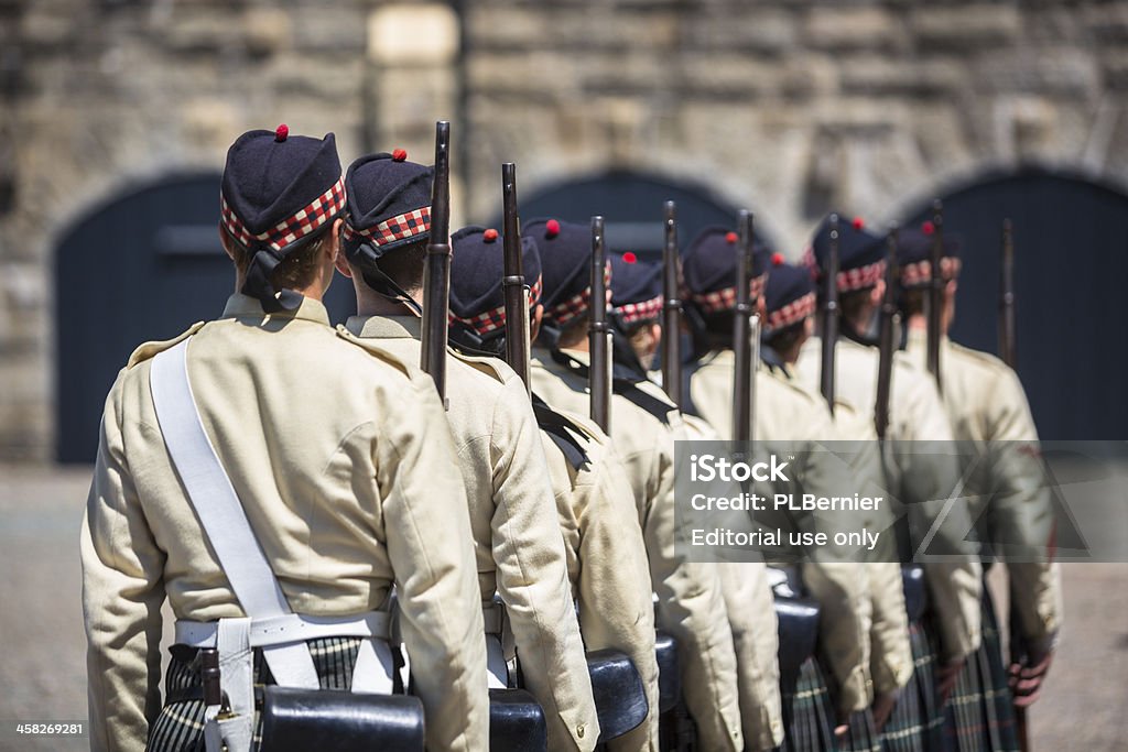 Homens e mulheres vestidas como soldados 78th Highland regime - Royalty-free Adulto Foto de stock