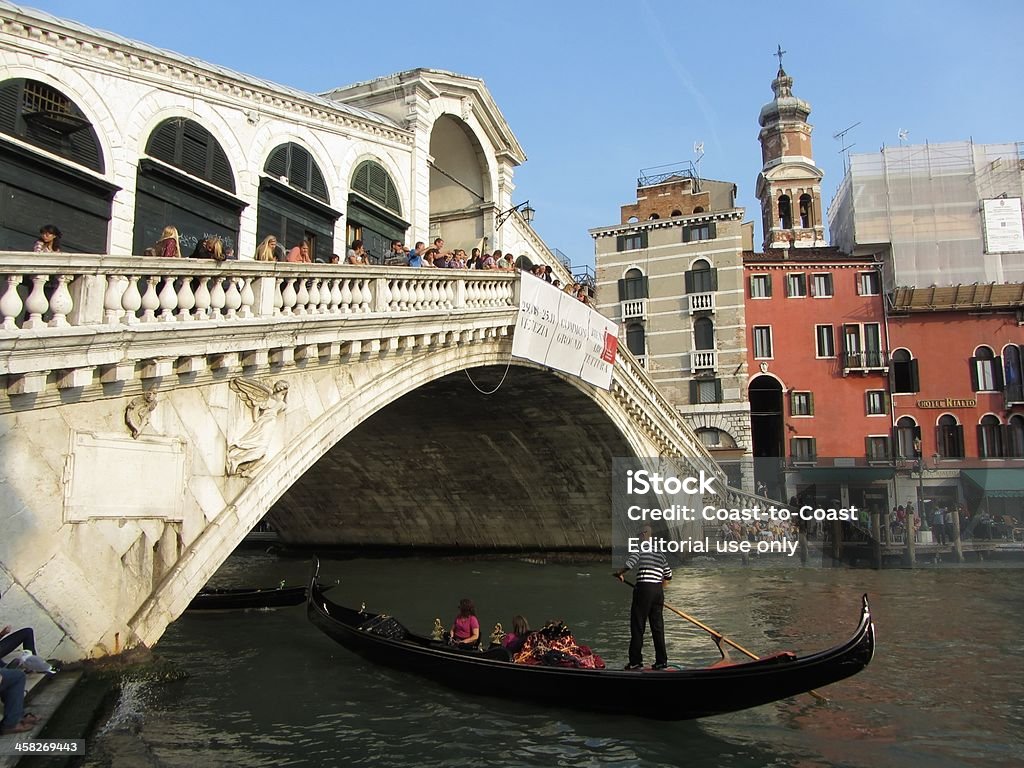 Piękny Most Rialto - Zbiór zdjęć royalty-free (Architektura)