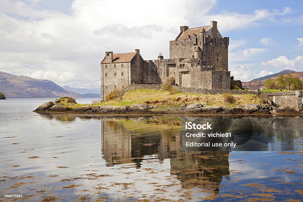 Castelo Eilean Donan Escócia - Foto de stock de Antigo royalty-free